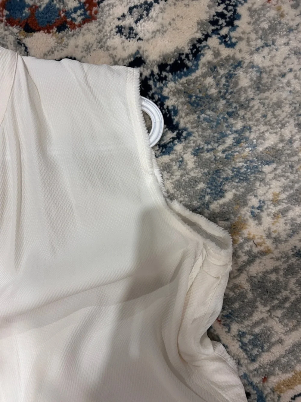 Helmut land white sleeveless blouse with gathered sides size small - Picture 10 of 11